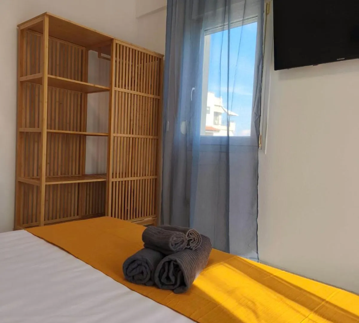 Riviera Apartment II Переа