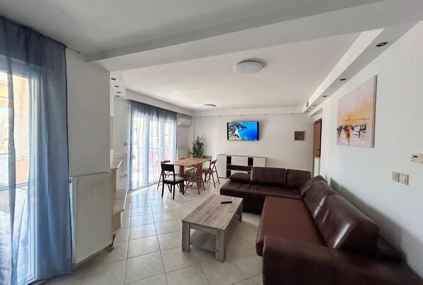 Riviera Apartment II Переа 0*,  Греция